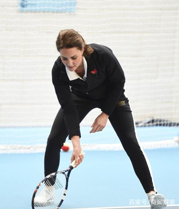 在整个比赛 在整个比赛