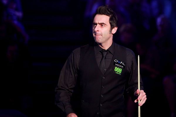 旧坚持在场 旧坚持在场