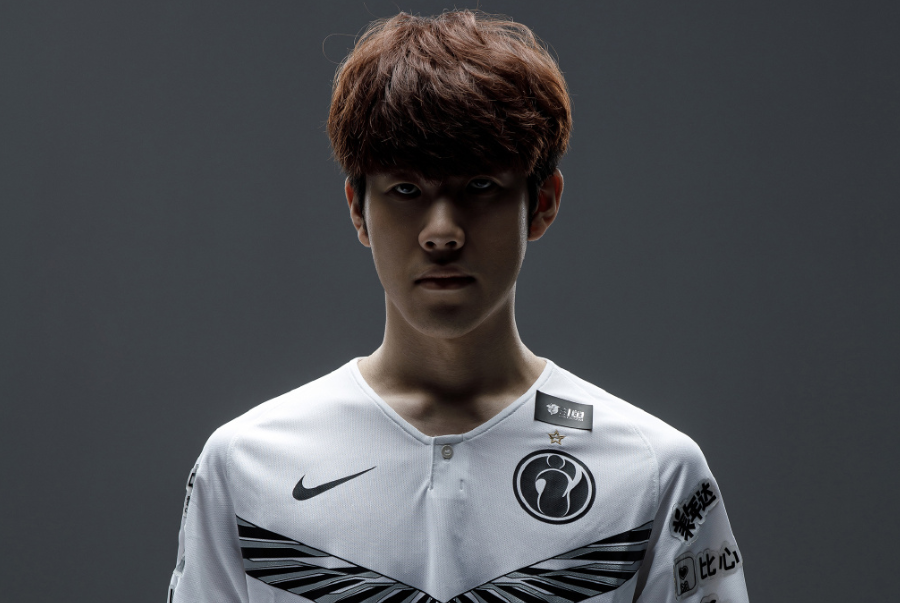 太阳虽然试 太阳虽然试